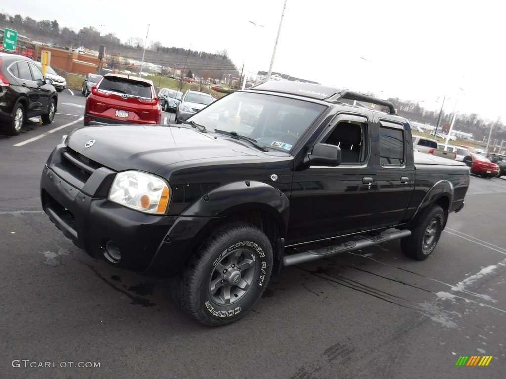 2004 Frontier XE V6 Crew Cab 4x4 - Super Black / Charcoal photo #6