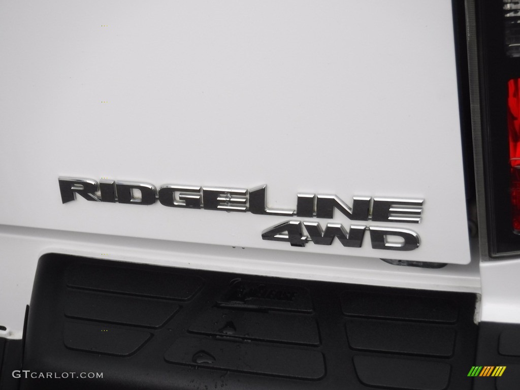 2012 Ridgeline Sport - White / Black photo #12