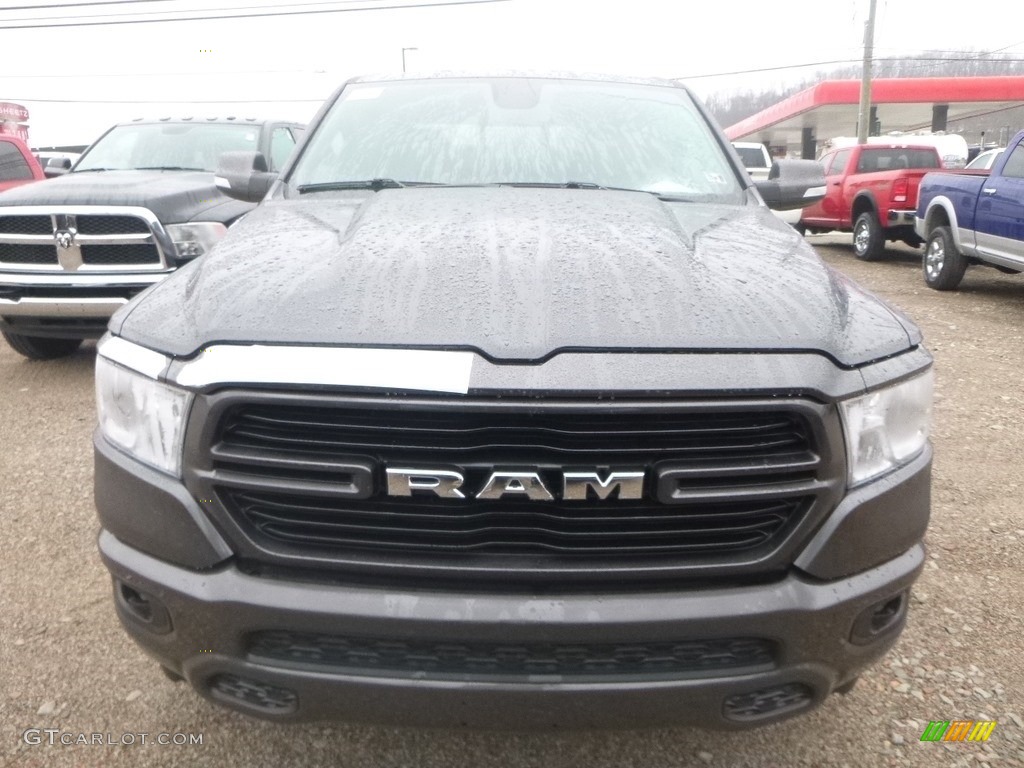 2019 1500 Big Horn Crew Cab 4x4 - Granite Crystal Metallic / Black photo #8