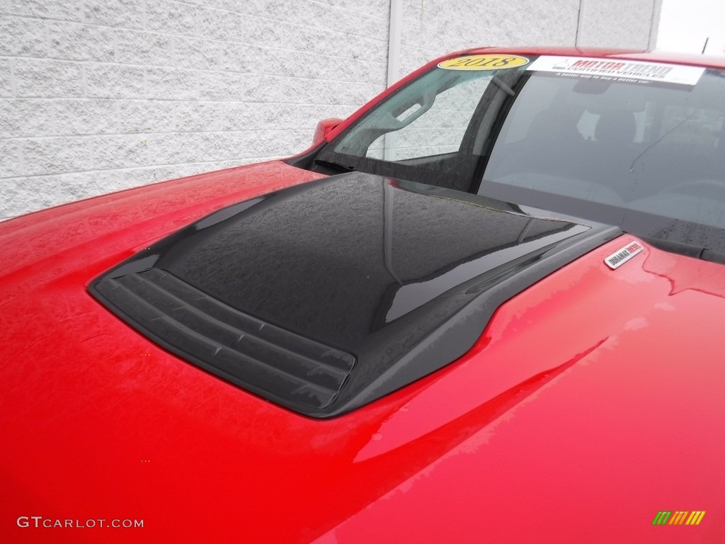 2018 Colorado ZR2 Crew Cab 4x4 - Red Hot / Jet Black photo #7