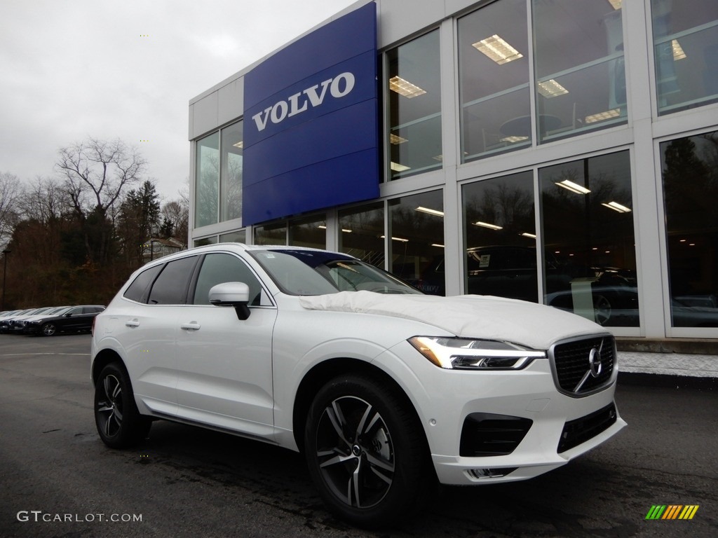 Crystal White Metallic 2018 Volvo XC60 T6 AWD R Design Exterior Photo #131257821