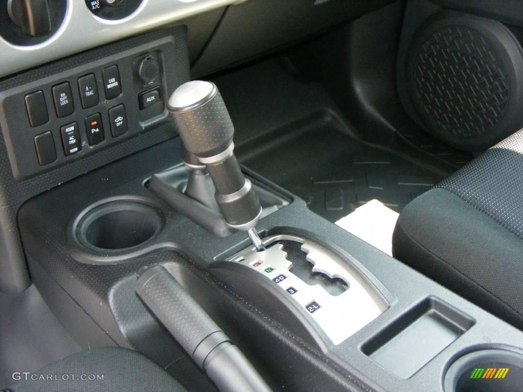 2007 FJ Cruiser 4WD - Titanium Metallic / Dark Charcoal photo #13