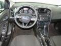 Ingot Silver - Focus SE Sedan Photo No. 38