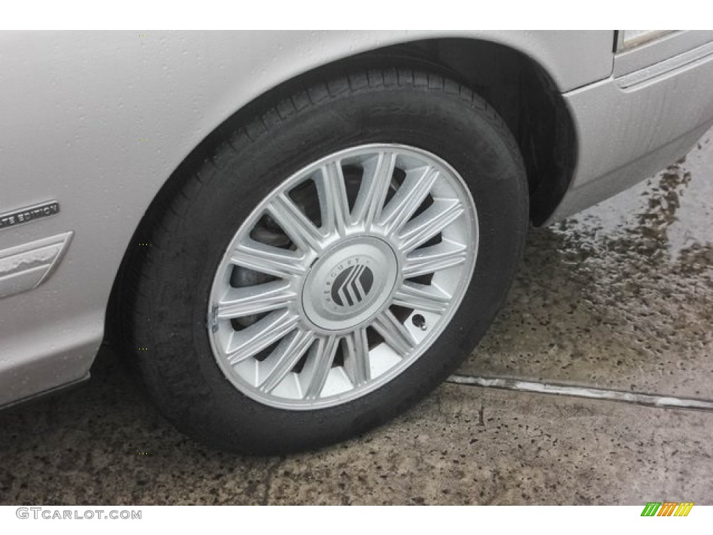 2010 Grand Marquis LS Ultimate Edition - Silver Birch Metallic / Medium Light Stone photo #12