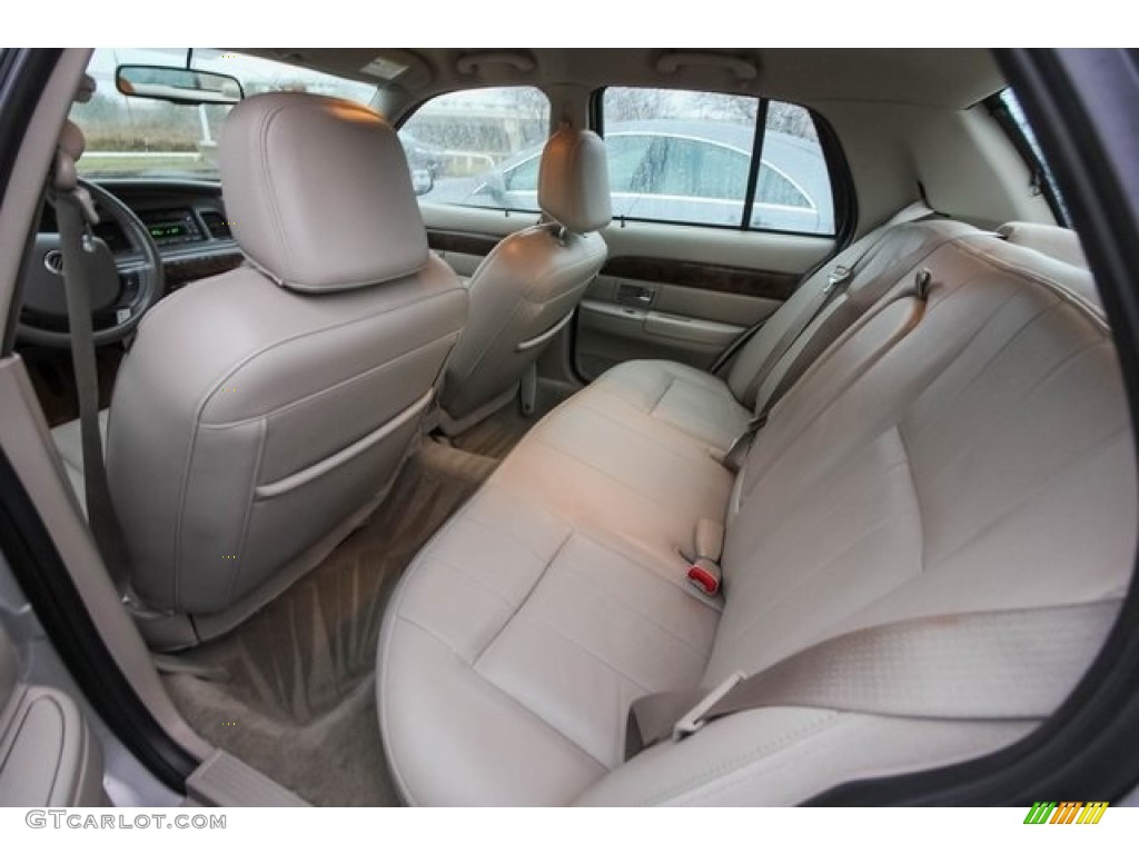 2010 Grand Marquis LS Ultimate Edition - Silver Birch Metallic / Medium Light Stone photo #22