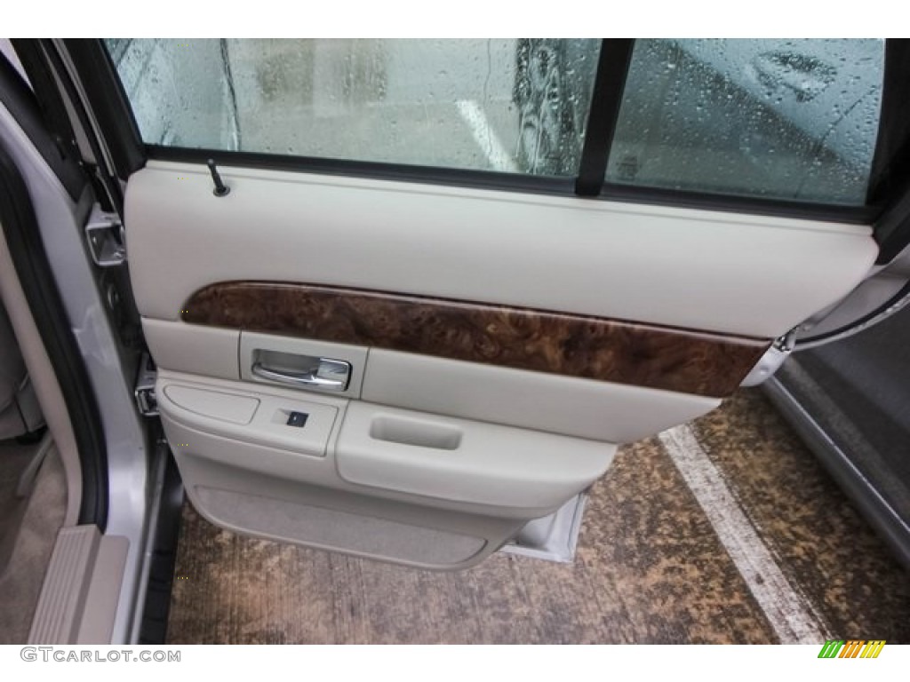 2010 Grand Marquis LS Ultimate Edition - Silver Birch Metallic / Medium Light Stone photo #23