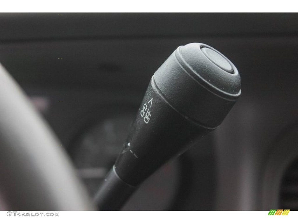 2010 Grand Marquis LS Ultimate Edition - Silver Birch Metallic / Medium Light Stone photo #34