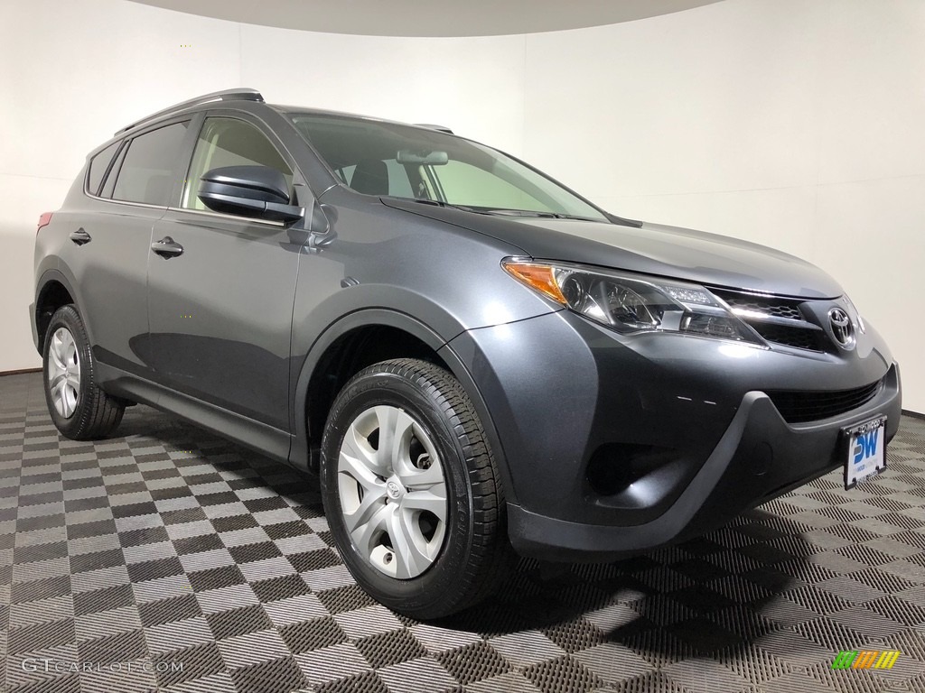 2015 RAV4 LE - Magnetic Gray Metallic / Ash photo #1