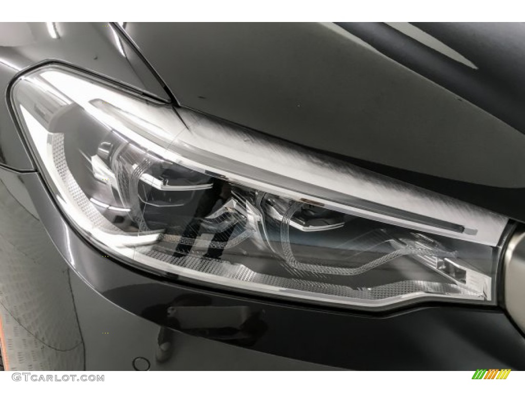 2018 5 Series M550i xDrive Sedan - Dark Graphite Metallic / Black photo #33