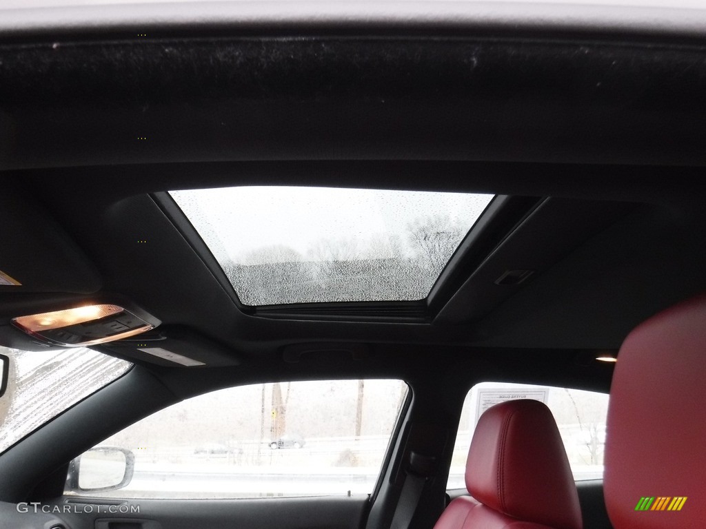 2013 Charger SXT AWD - Bright White / Black/Red photo #13