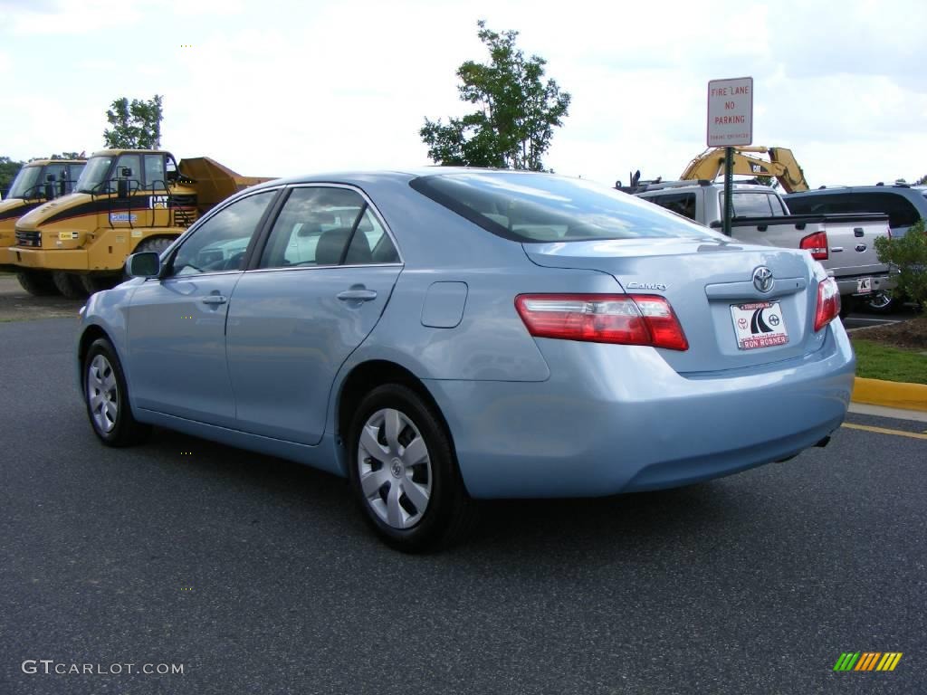 2009 Camry LE - Sky Blue Pearl / Ash photo #4