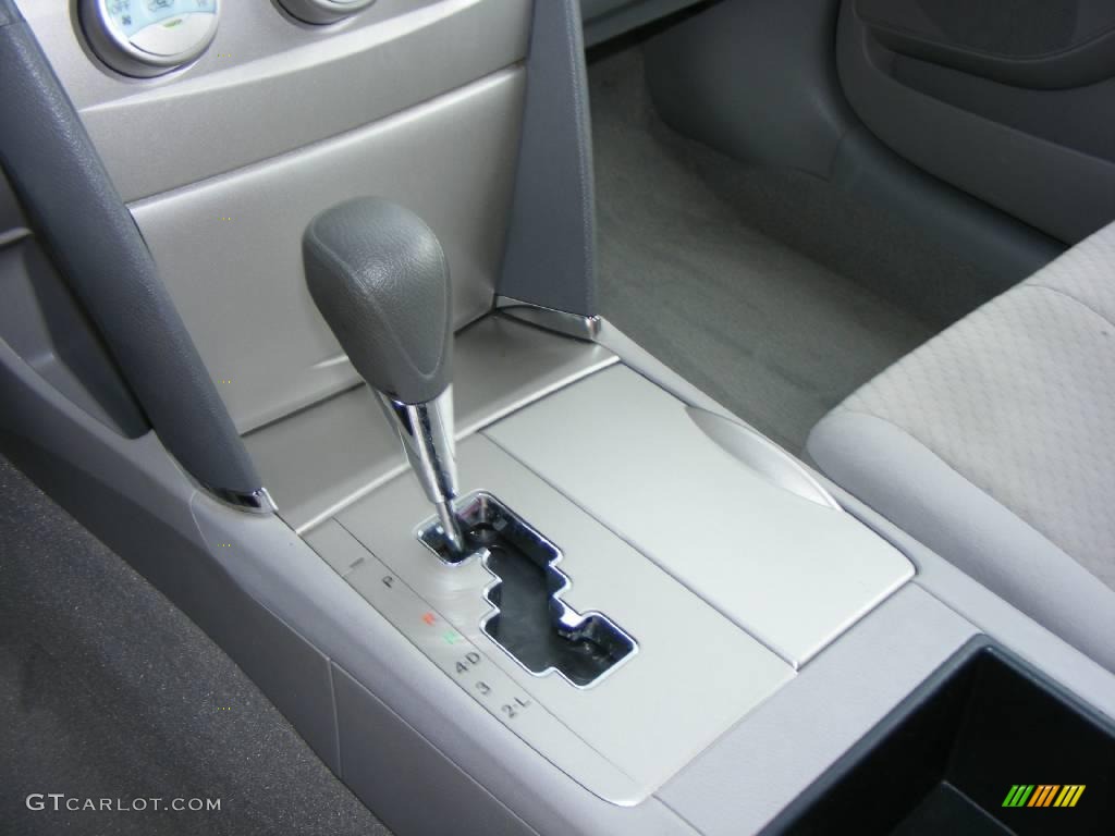 2009 Camry LE - Sky Blue Pearl / Ash photo #12