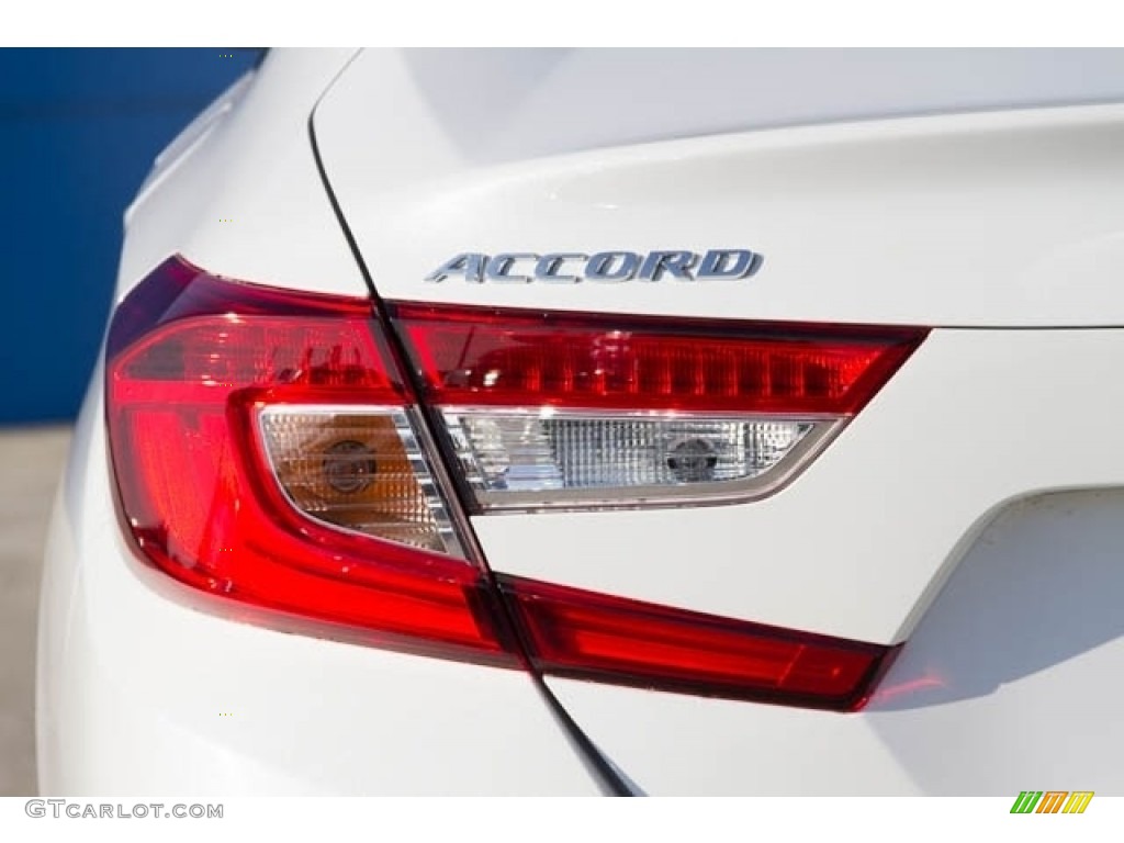 2019 Accord LX Sedan - Platinum White Pearl / Ivory photo #3