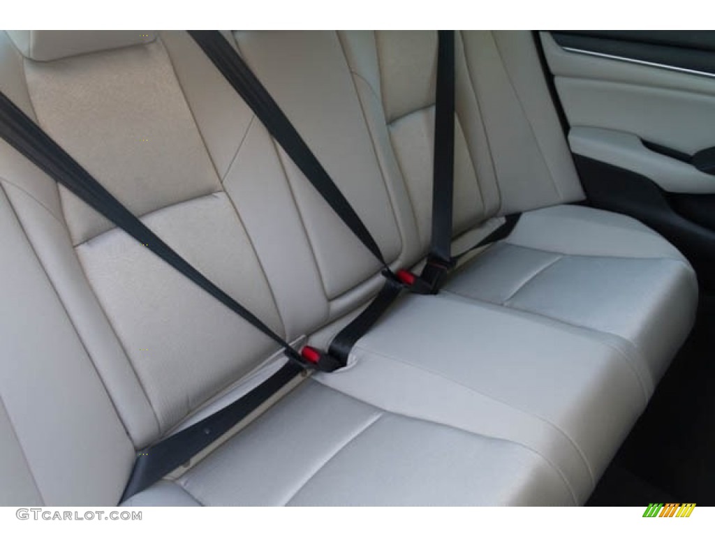 2019 Accord LX Sedan - Platinum White Pearl / Ivory photo #23