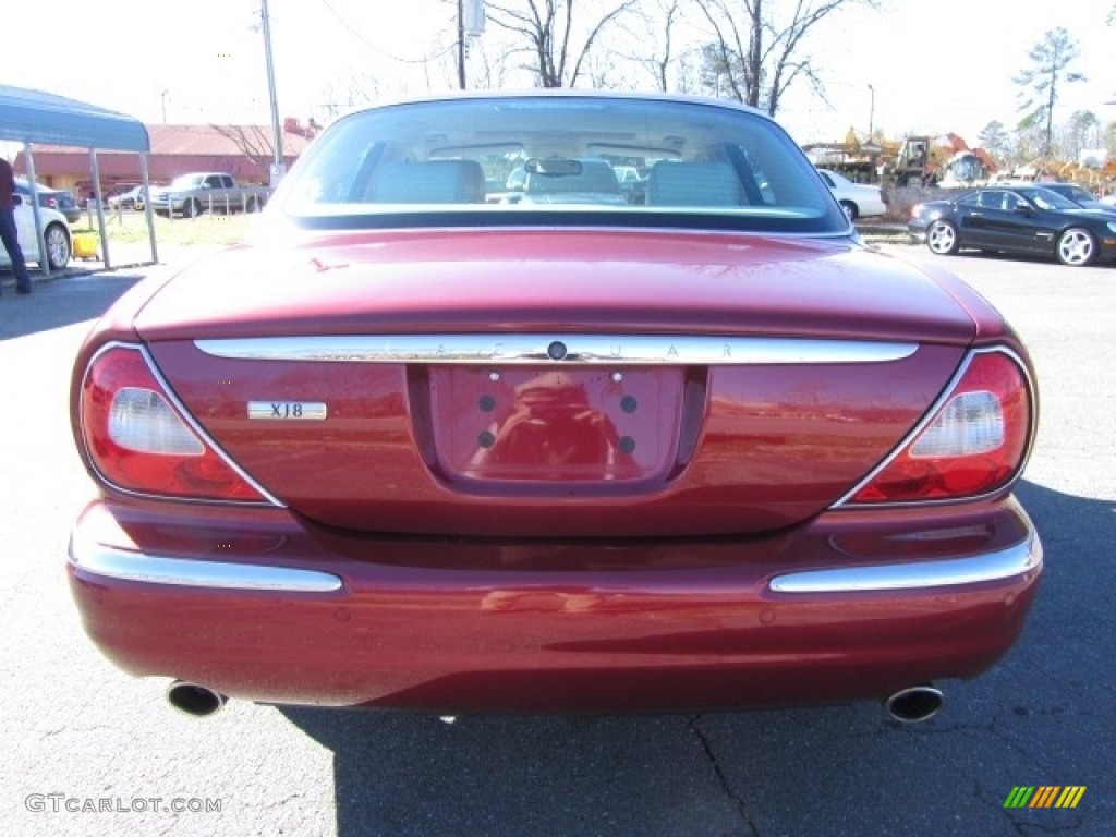 2004 XJ XJ8 - Radiance Red Metallic / Sand photo #9