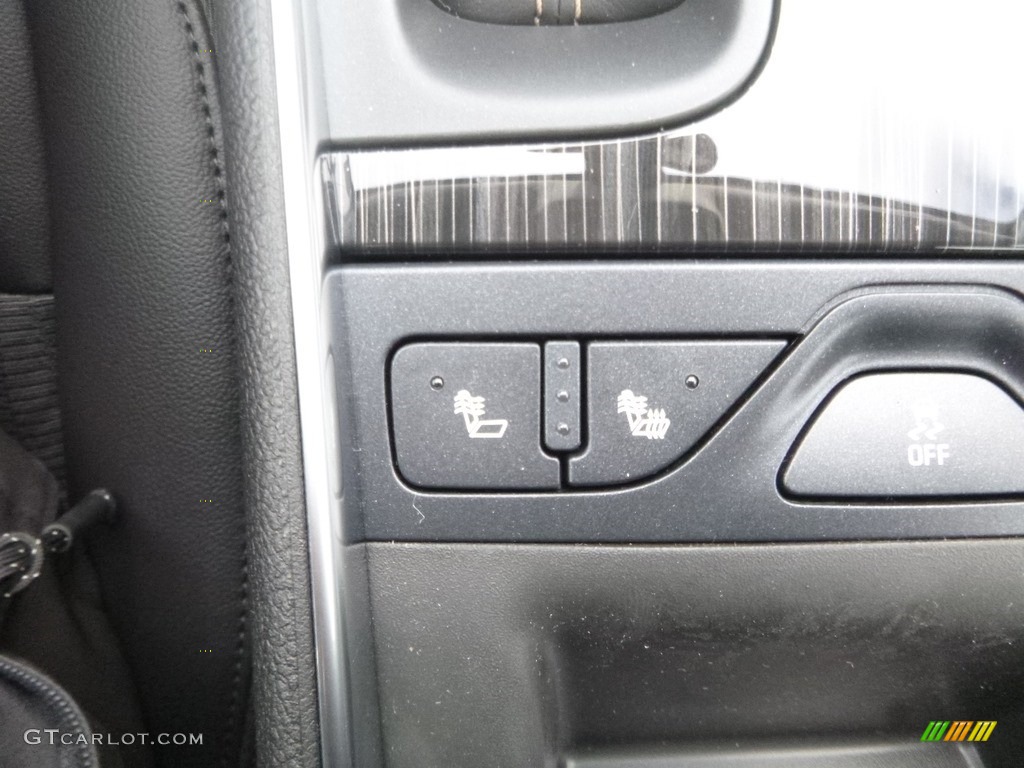 2019 Impala LT - Silver Ice Metallic / Jet Black photo #17