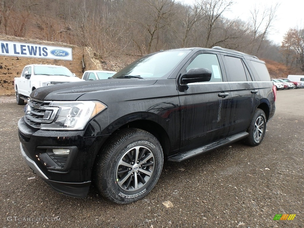 Agate Black Metallic 2019 Ford Expedition XLT 4x4 Exterior Photo #131286111