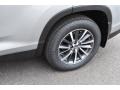 2019 Celestial Silver Metallic Toyota Highlander XLE AWD  photo #36