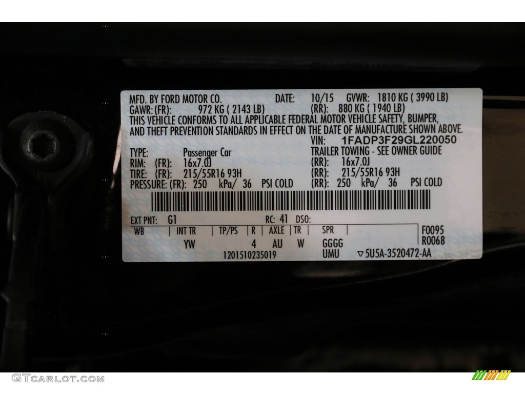 2016 Focus SE Sedan - Shadow Black / Charcoal Black photo #18