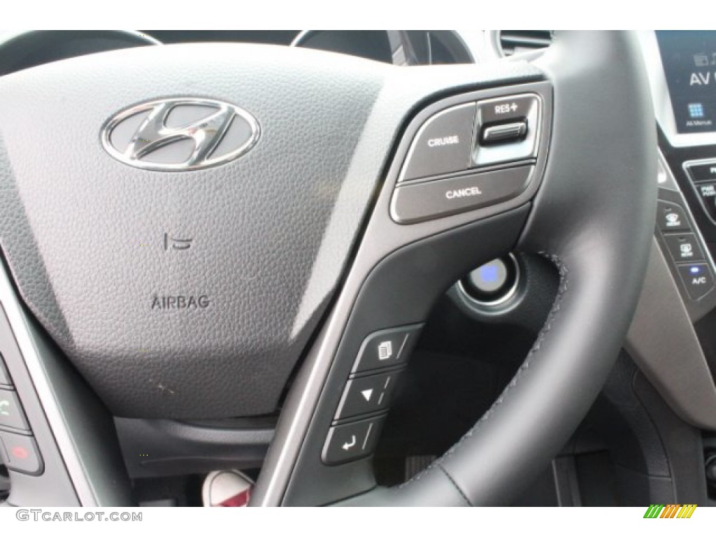 2019 Hyundai Santa Fe XL SE Gray Steering Wheel Photo #131311445