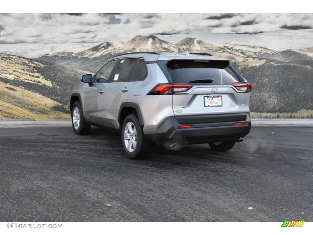 2019 RAV4 XLE AWD - Silver Sky Metallic / Light Gray photo #3