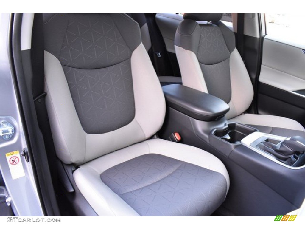 2019 RAV4 XLE AWD - Silver Sky Metallic / Light Gray photo #13