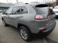 Sting-Gray - Cherokee Latitude Plus 4x4 Photo No. 3