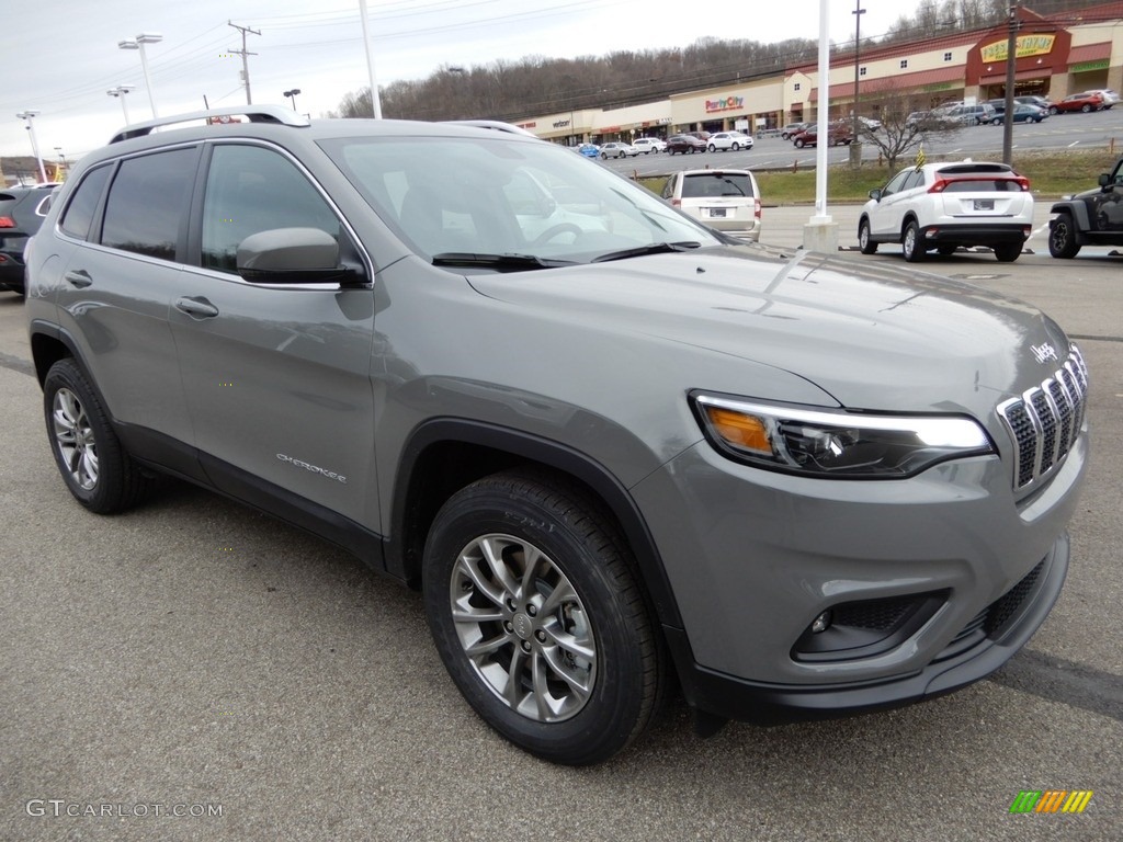 Sting-Gray 2019 Jeep Cherokee Latitude Plus 4x4 Exterior Photo #131326380