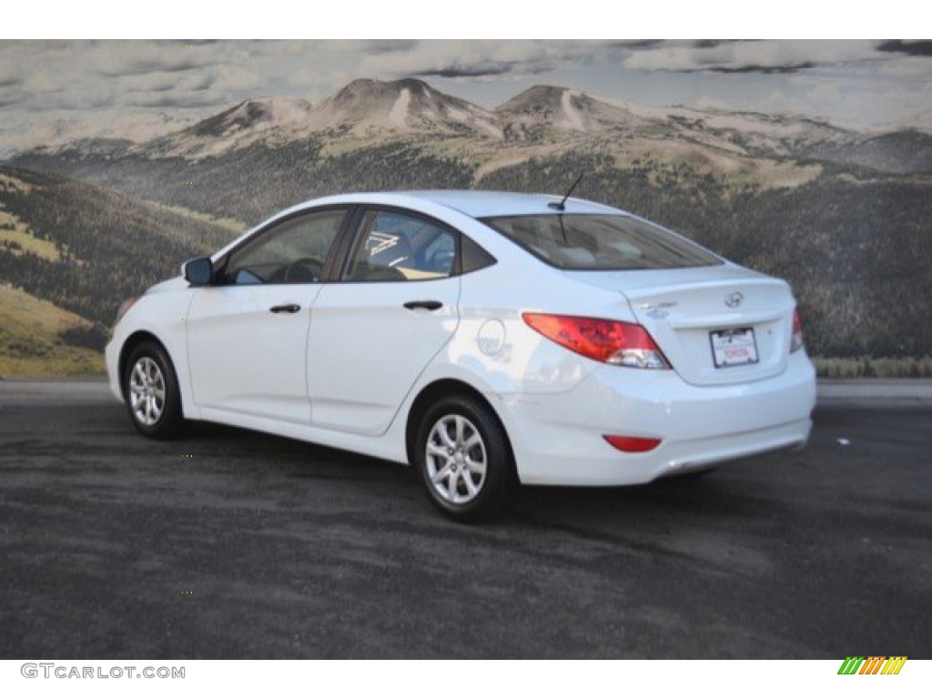 2012 Accent GLS 4 Door - Century White / Beige photo #8