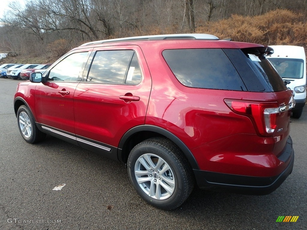 2019 Explorer XLT 4WD - Ruby Red / Medium Black photo #5