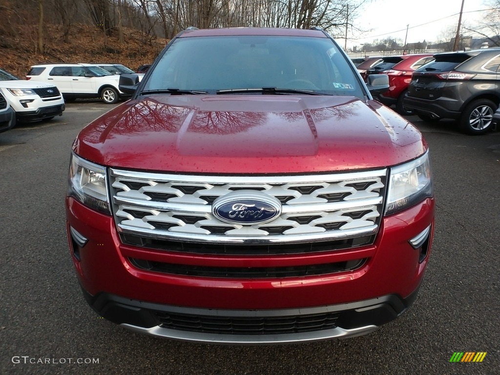 2019 Explorer XLT 4WD - Ruby Red / Medium Black photo #8