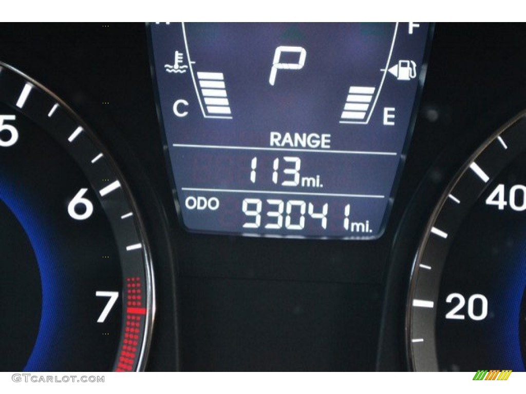 2012 Accent GLS 4 Door - Century White / Beige photo #29