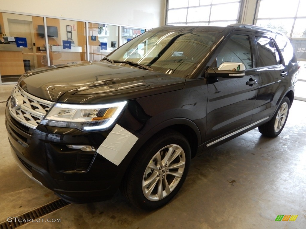 2019 Explorer XLT 4WD - Agate Black / Medium Black/Desert Copper photo #5