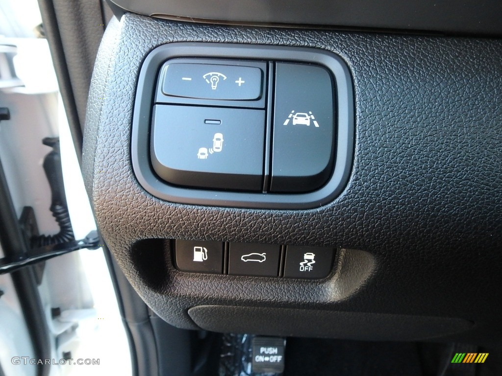 2019 Kia Optima S Controls Photos