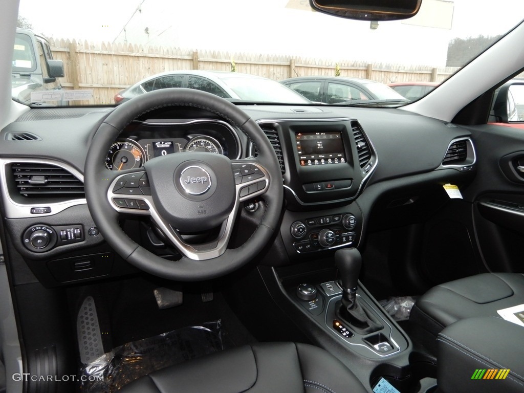 Black Interior 2019 Jeep Cherokee Latitude Plus 4x4 Photo #131331216