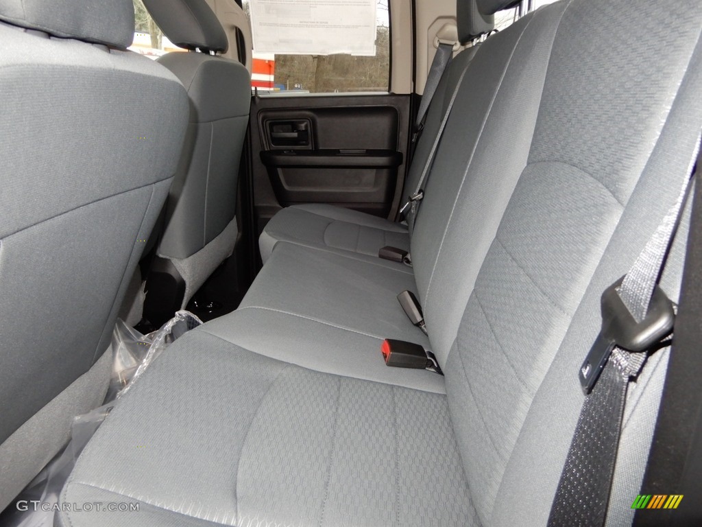 2019 1500 Classic Express Quad Cab 4x4 - Brilliant Black Crystal Pearl / Black/Diesel Gray photo #12
