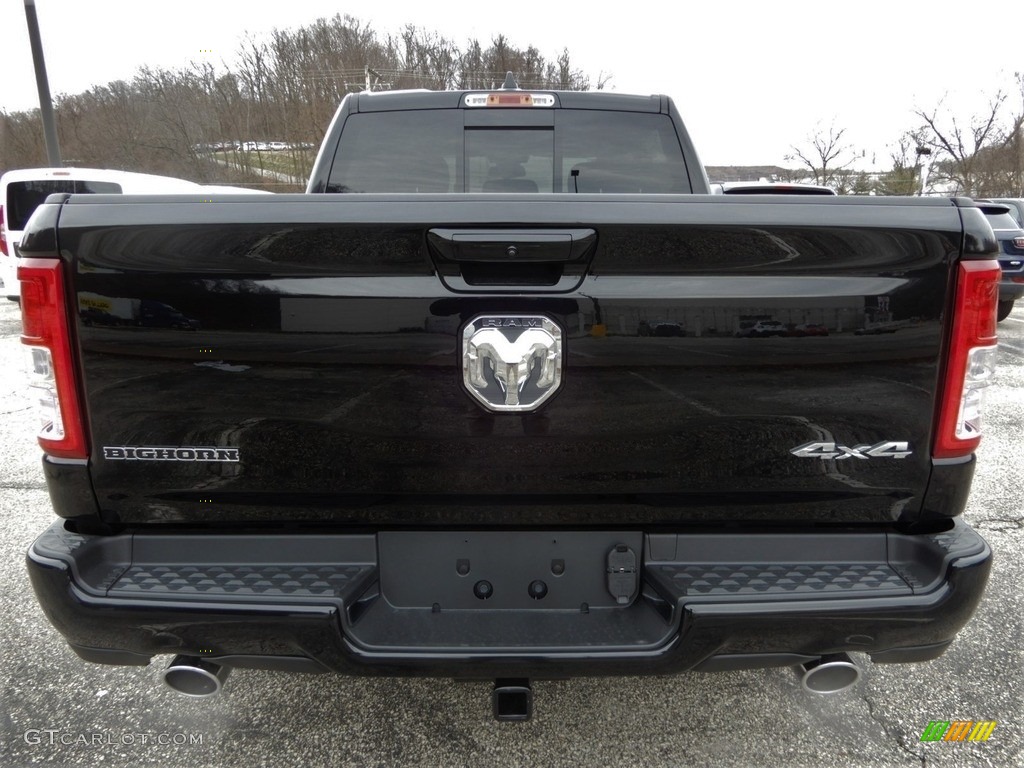 2019 1500 Big Horn Crew Cab 4x4 - Diamond Black Crystal Pearl / Black/Diesel Gray photo #4