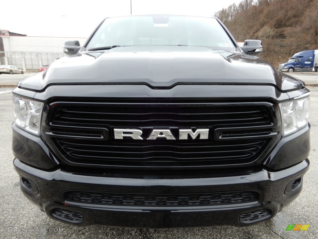 2019 1500 Big Horn Crew Cab 4x4 - Diamond Black Crystal Pearl / Black/Diesel Gray photo #8