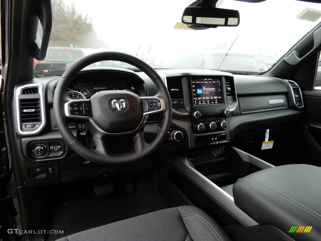 2019 1500 Big Horn Crew Cab 4x4 - Diamond Black Crystal Pearl / Black/Diesel Gray photo #13