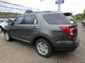 2019 Magnetic Ford Explorer XLT 4WD  photo #5