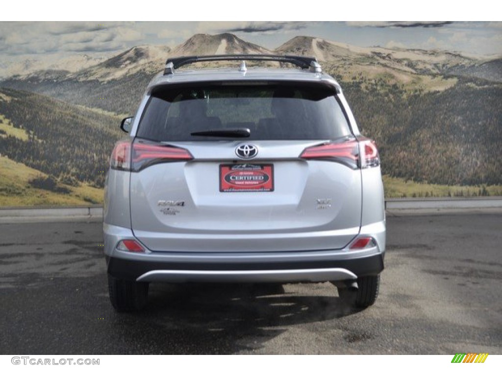 2016 RAV4 XLE AWD - Silver Sky Metallic / Ash photo #9