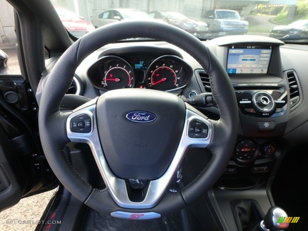 2018 Ford Fiesta ST Hatchback Steering Wheel Photos