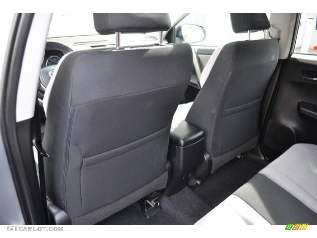2016 RAV4 XLE AWD - Silver Sky Metallic / Ash photo #20
