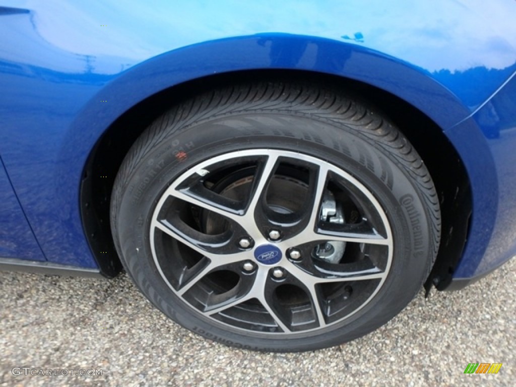 2018 Focus SEL Hatch - Lightning Blue / Charcoal Black photo #10