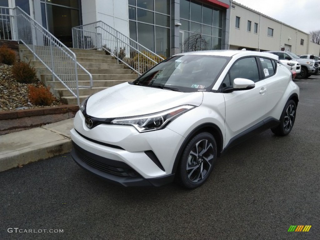 Blizzard White Pearl 2019 Toyota C-HR XLE Exterior Photo #131345183