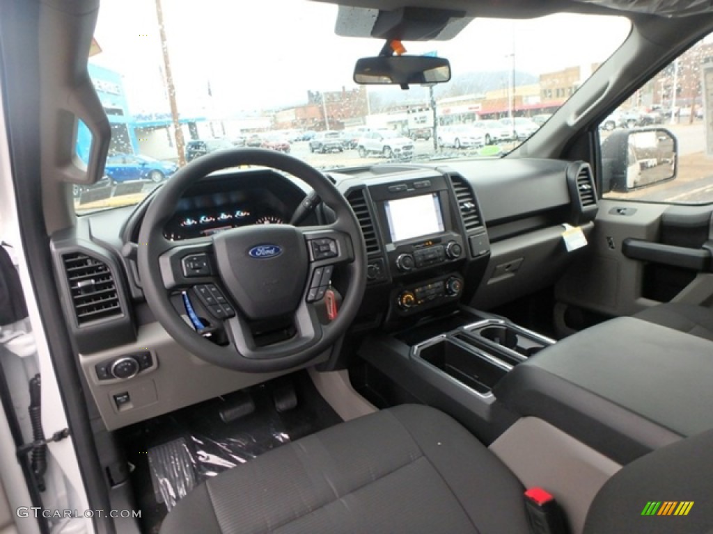 2019 F150 STX SuperCrew 4x4 - Oxford White / Black photo #12