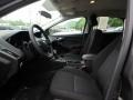 Magnetic - Focus SE Sedan Photo No. 10