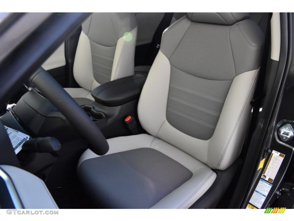 2019 Toyota RAV4 Limited AWD Front Seat Photo #131346632