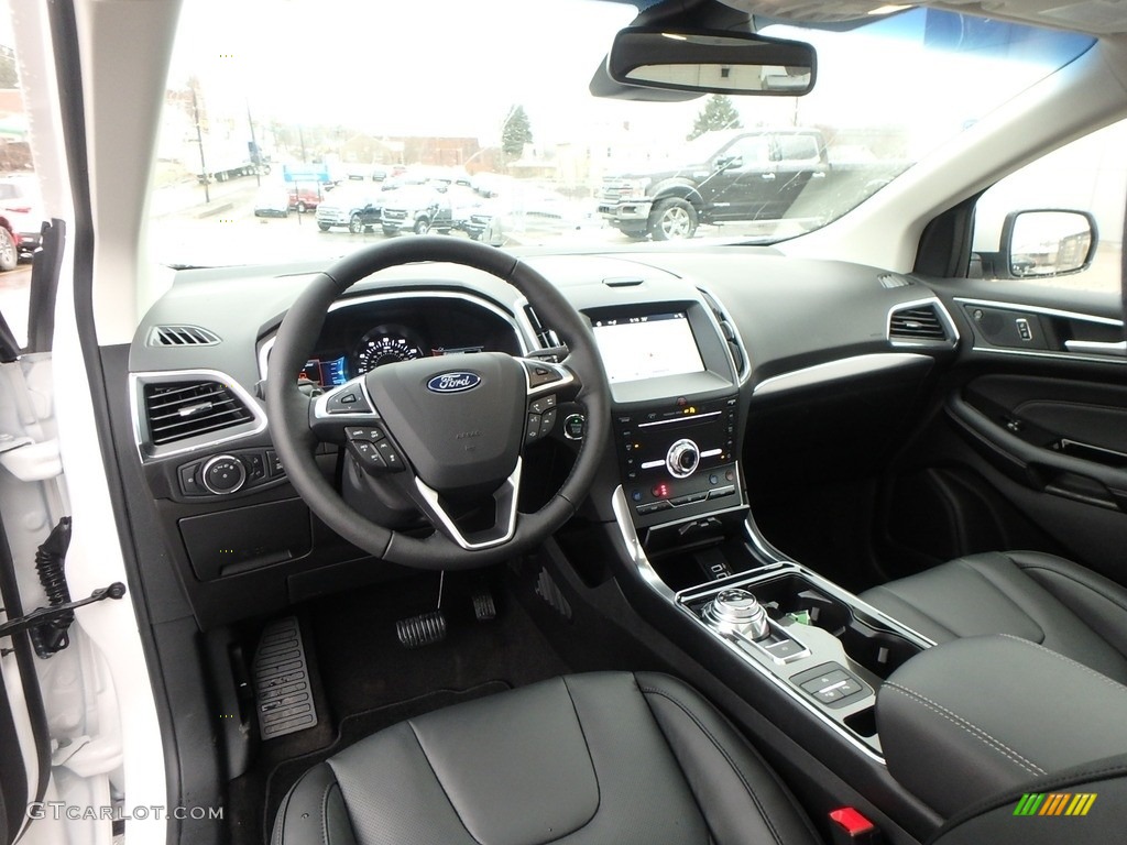 Ebony Interior 2019 Ford Edge Titanium AWD Photo #131346869