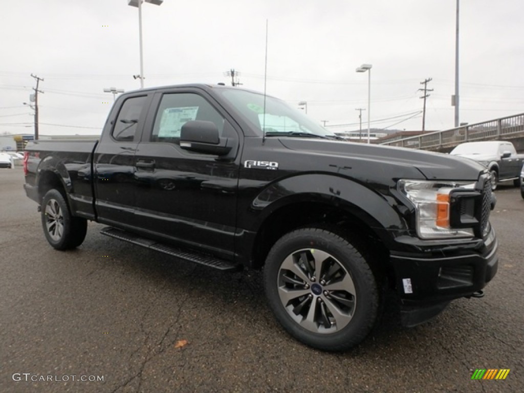 Agate Black 2019 Ford F150 STX SuperCab 4x4 Exterior Photo #131348459
